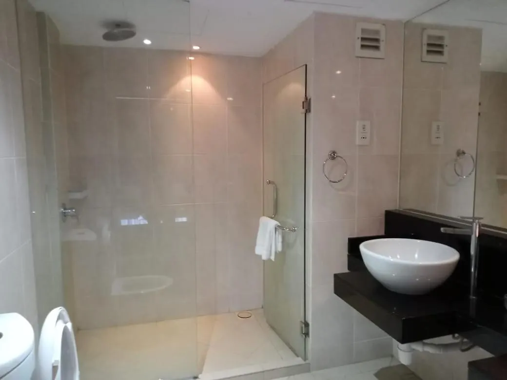 Grand Barakah Hotel アンパン 3*,  マレーシア