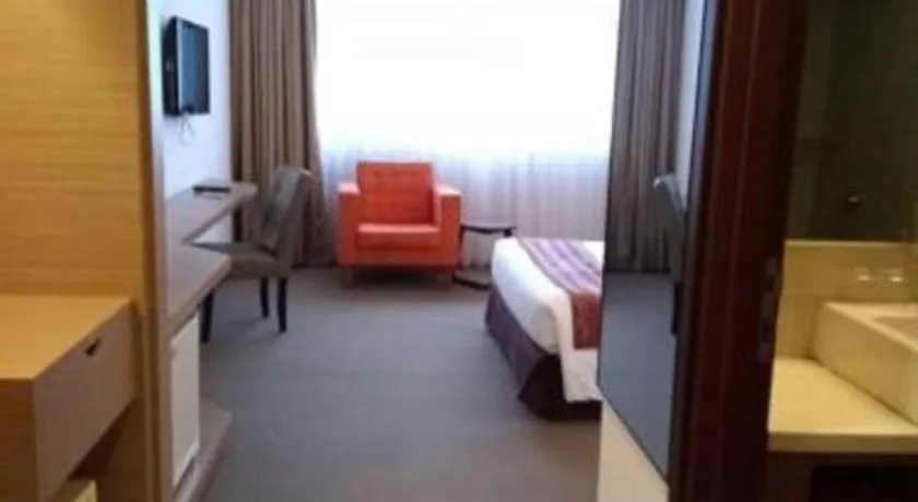 Grand Barakah Hotel アンパン マレーシア